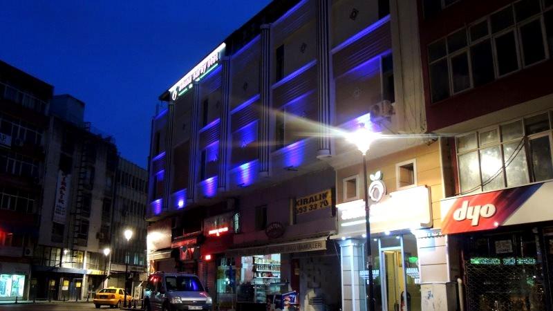 Adana Saray Hotel Exterior photo