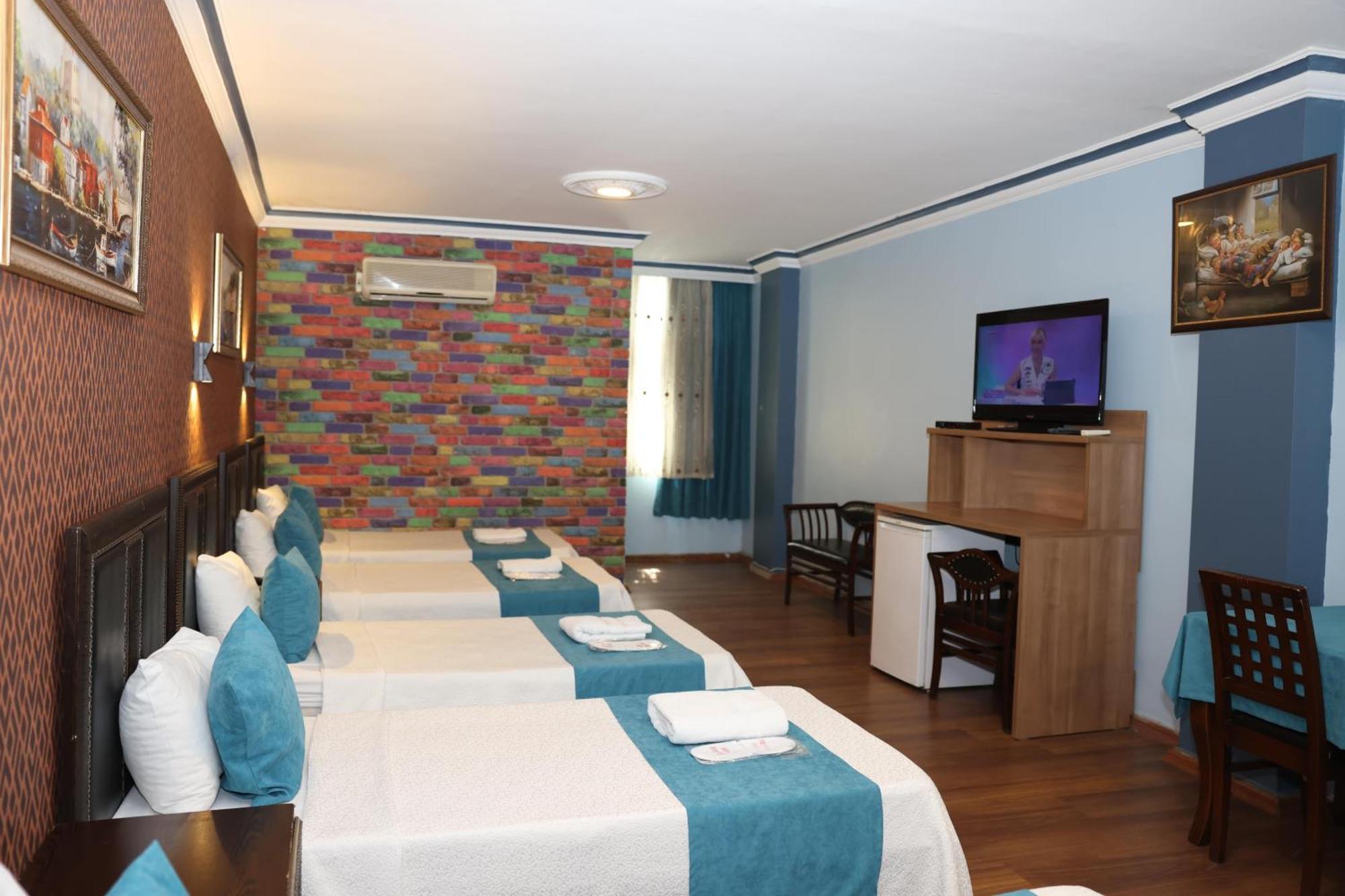 Adana Saray Hotel Exterior photo